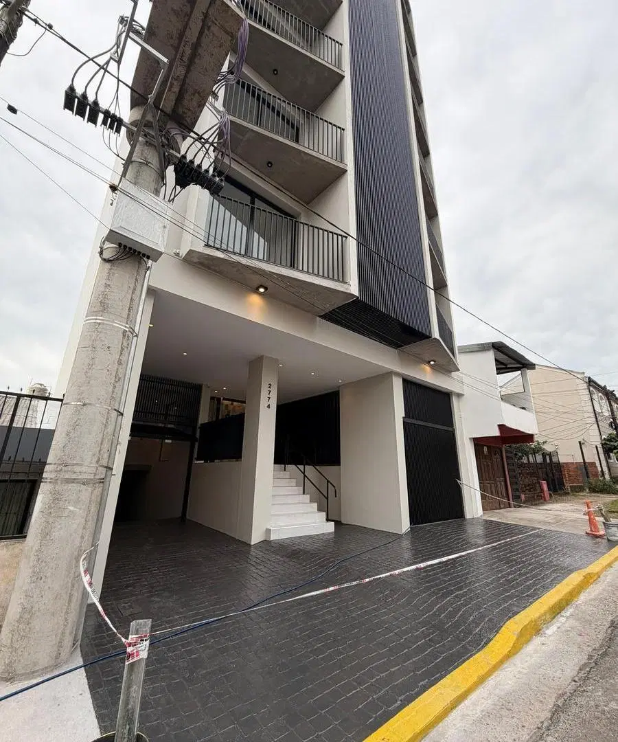 DFA454 - MONOAMBIENTE A ESTRENAR - AV. LAVALLE Y CENTENARIO 5