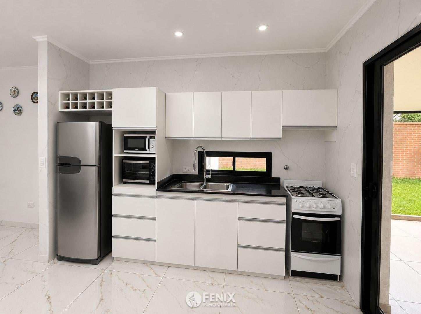 Foto de CF1389 - CASA - 2 DORMITORIOS - AV. LAVALLE Y BLAS PARERA, imagen 2