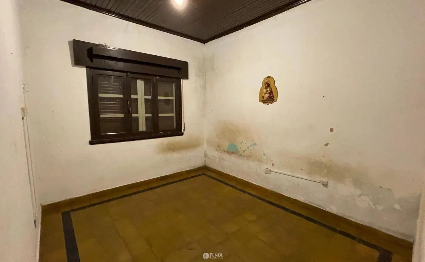 CF1390 - CASA CÉNTRICA A REFACCIONAR - 3 DORMITORIOS 3
