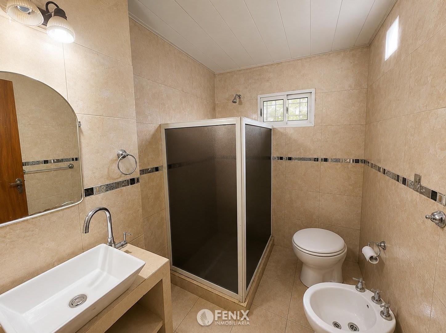Foto de CF1394 - PROPIEDAD CON VIVIENDA PRINCIPAL Y MONOAMBIENTE INDEPENDIENTE - GARUPÁ, imagen 3