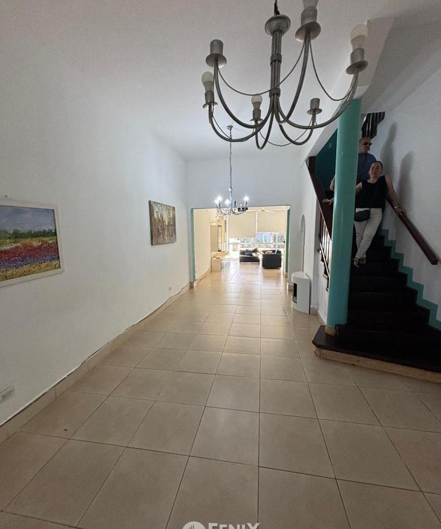 Foto de CFA215 - CASA EN ALQUILER - 3 DORMITORIOS - ZONA CENTRO, imagen 3