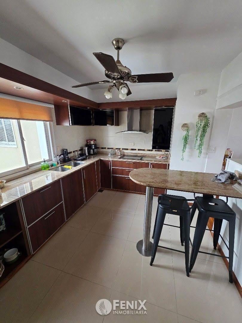 Foto de DEPARTAMENTO EN VENTA DE 3 DORMITORIOS EN ZONA CENTRO - EDIFICIO COLÓN, imagen 1