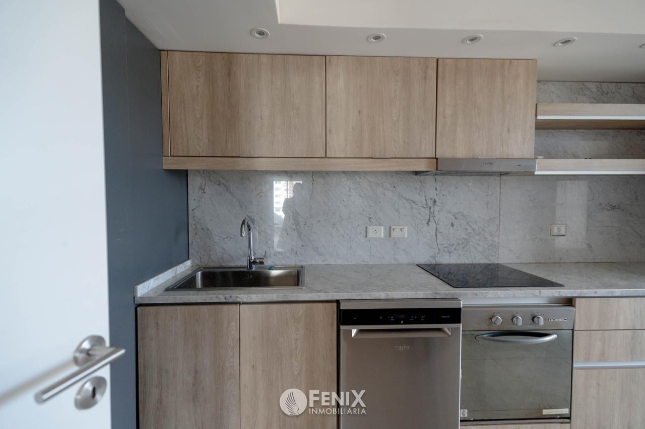 Foto de DEPARTAMENTO DE CATEGORÍA EN VENTA - 2 DORMITORIOS 4 BAÑOS - EDIF, imagen 2