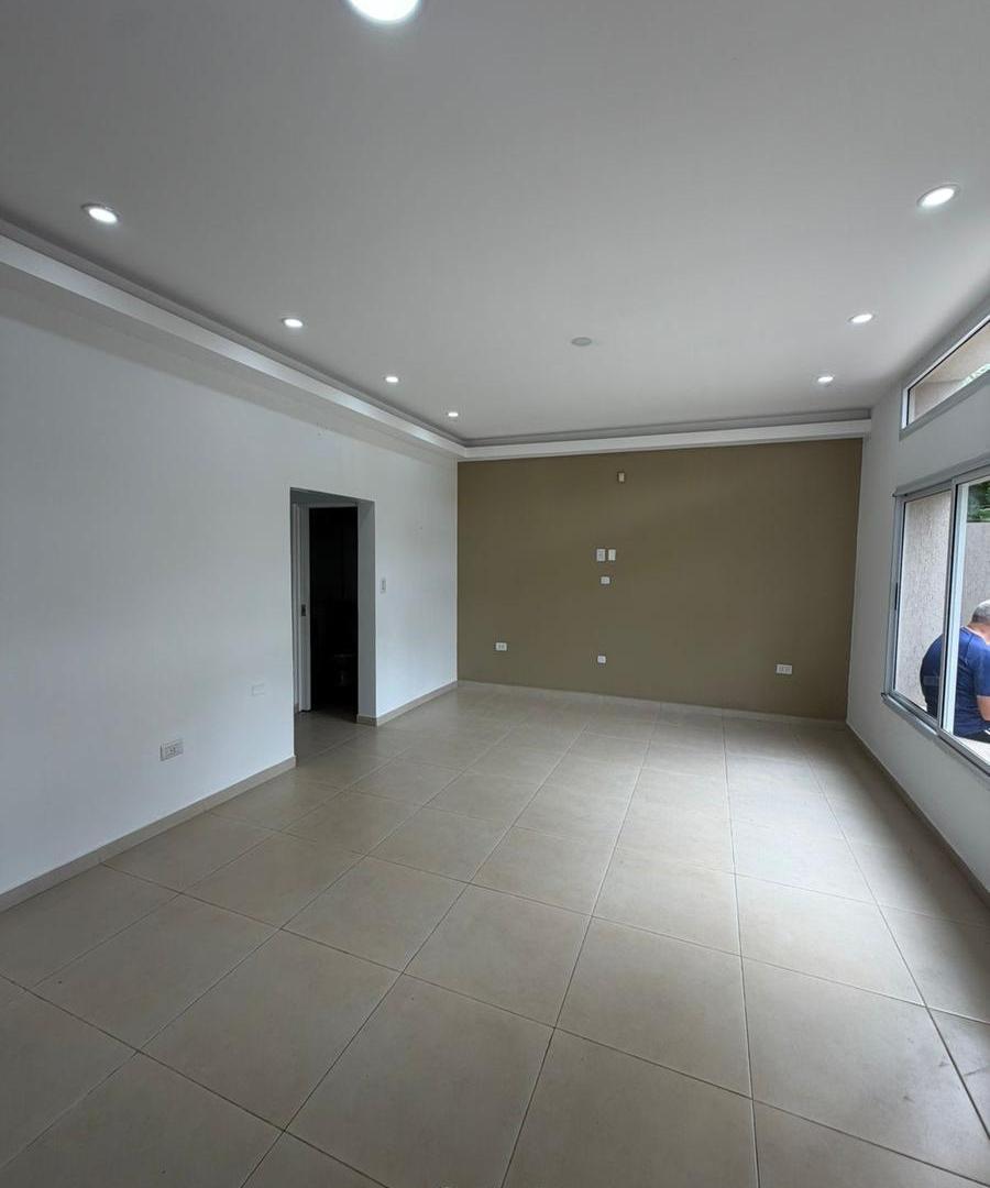 Foto de CASA EN VENTA DE 3 DORMITORIOS EN BARRIO ALTA GRACIA (CF1404), imagen 3