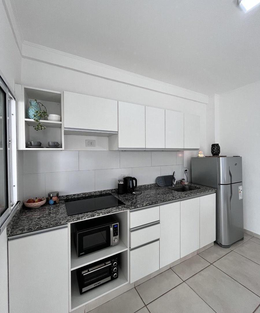 Foto de DEPARTAMENTO EN VENTA DE 1 DORMITORIO EN COSTANERA, 4to TRAMO (DF974), imagen 4