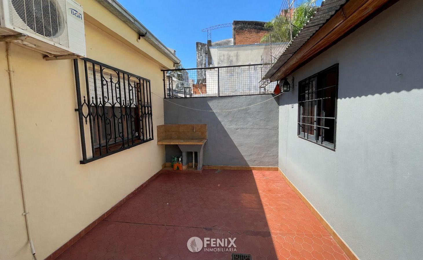 Foto de CASA CÉNTRICA EN VENTA DE 2 DORMITORIOS CON COCHERA (CF1406), imagen 5