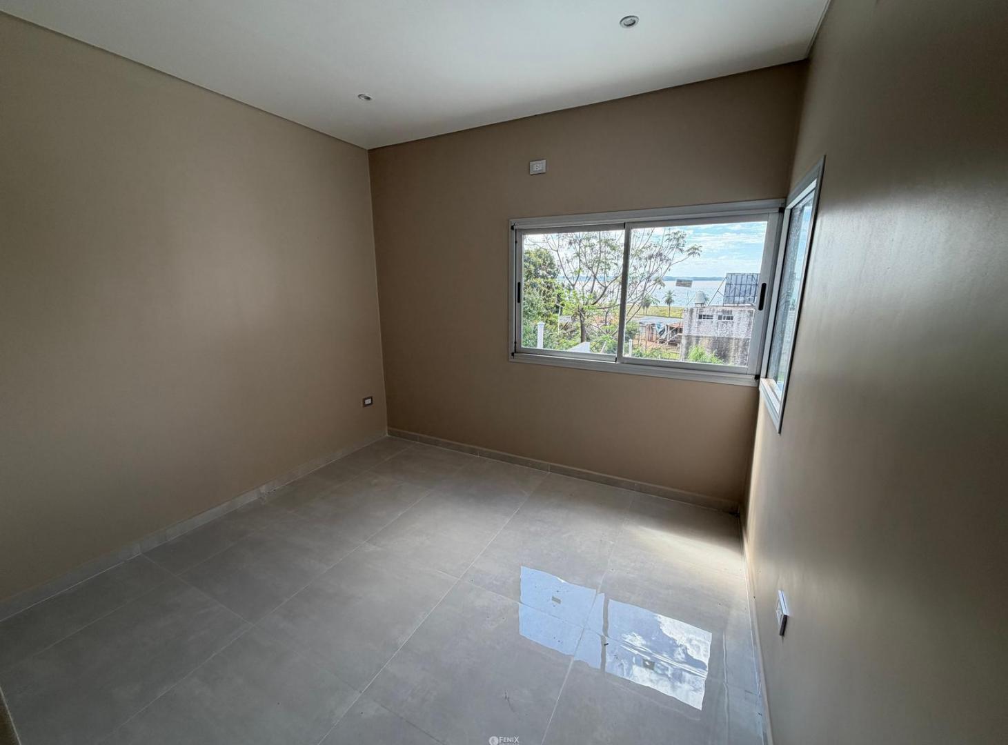 Foto de CF1350 - CASA EN CONSTRUCCIÓN DE DOS PLANTAS EN VENTA - AV. MAIPÚ Y, imagen 5
