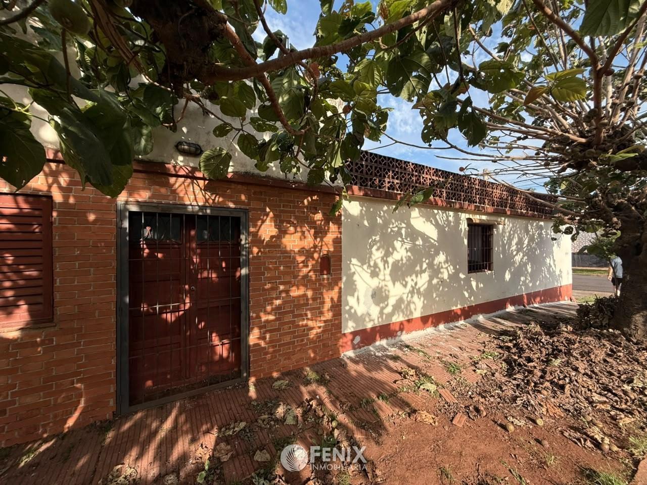Foto de CASA EN ALQUILER DE 3 DORMITORIOS - AV. URUGUAY Y BOUCHARDO (CFA240), imagen 2