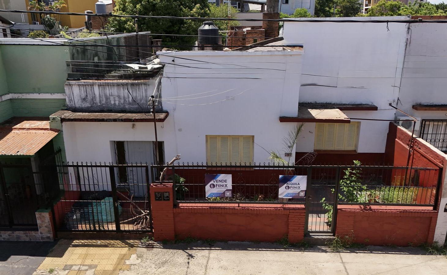 Foto de CF1346 - CASA ANTIGUA EN VENTA - RIVADAVIA CASI TUCUMÁN, imagen 1