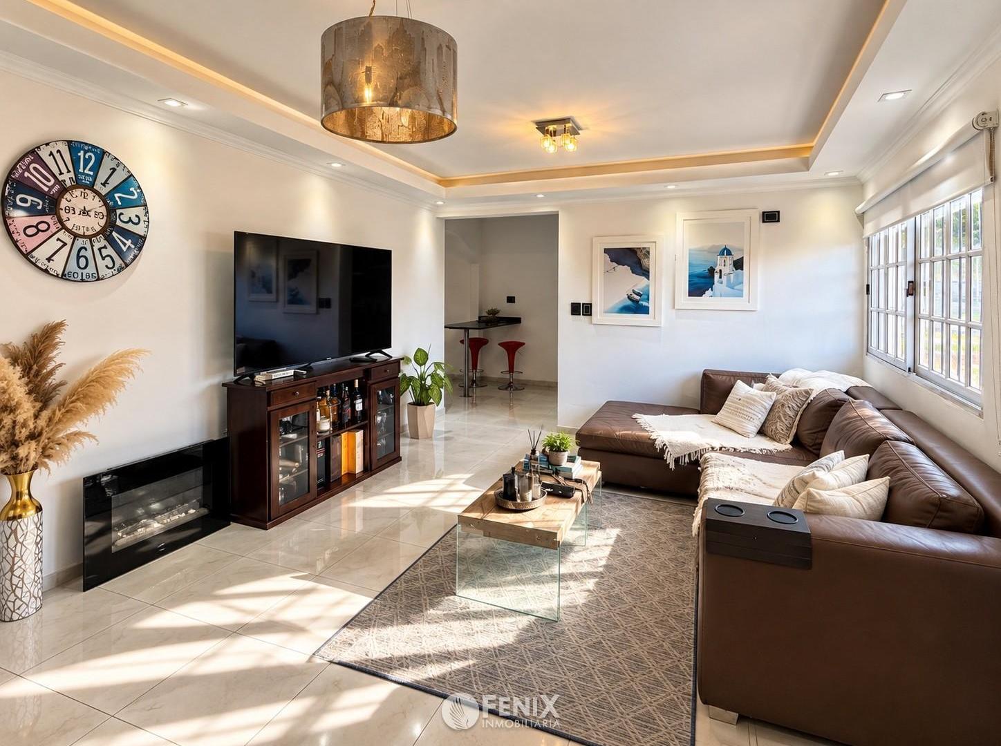 Foto de CASA EN VENTA DE 2 DORMITORIOS EN VENTA - BARRIO VILLA URQUIZA (CF1414), imagen 1