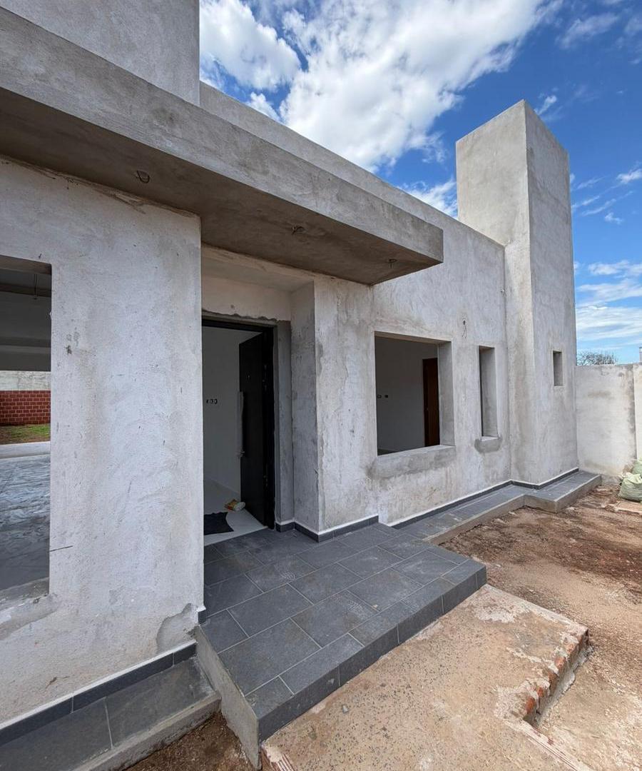 Foto de CF1366 - DESARROLLO DE CASA - 3 DORMITORIOS - B° YVYRA PYTA, imagen 3