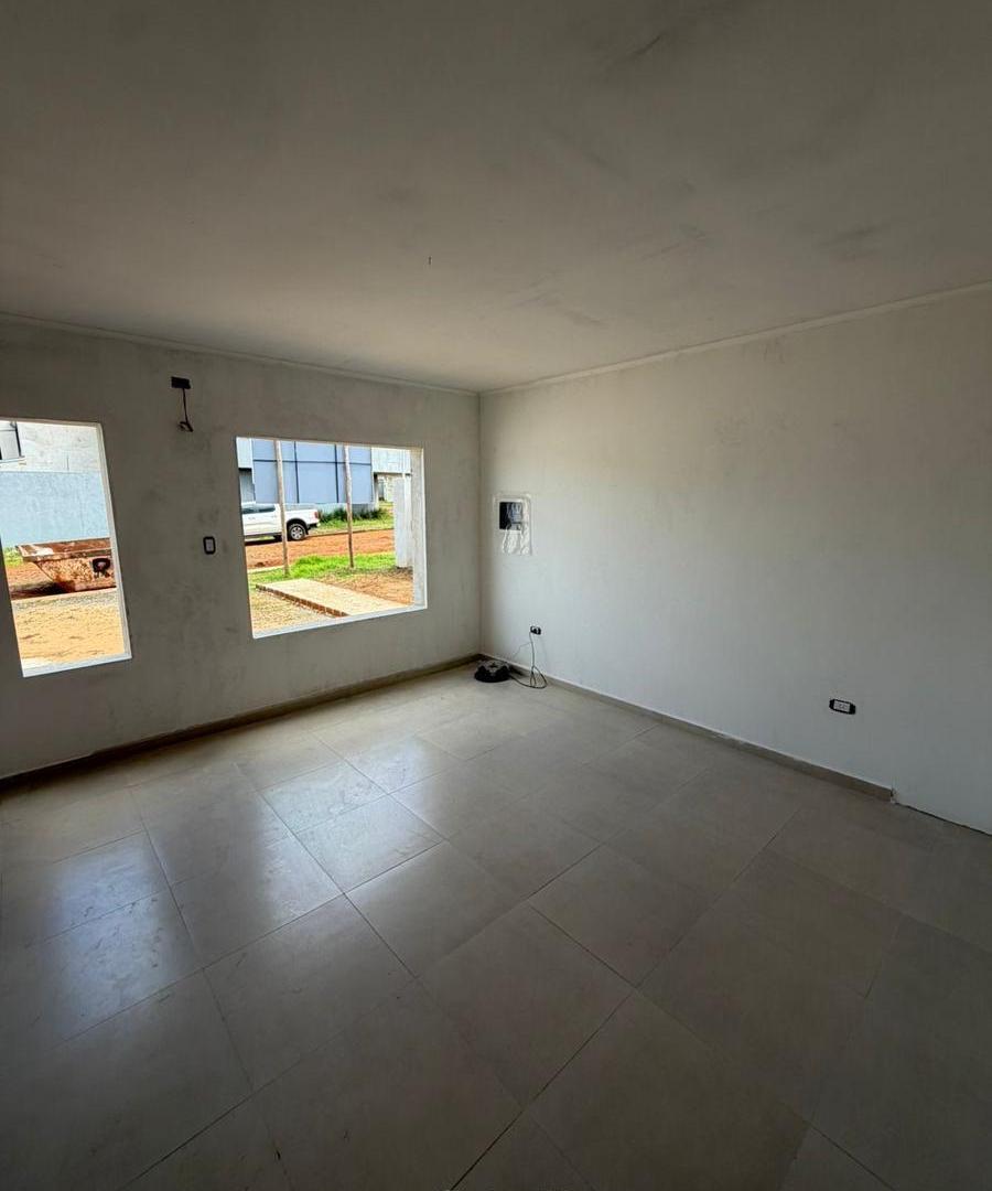 Foto de CF1366 - DESARROLLO DE CASA - 3 DORMITORIOS - B° YVYRA PYTA, imagen 5