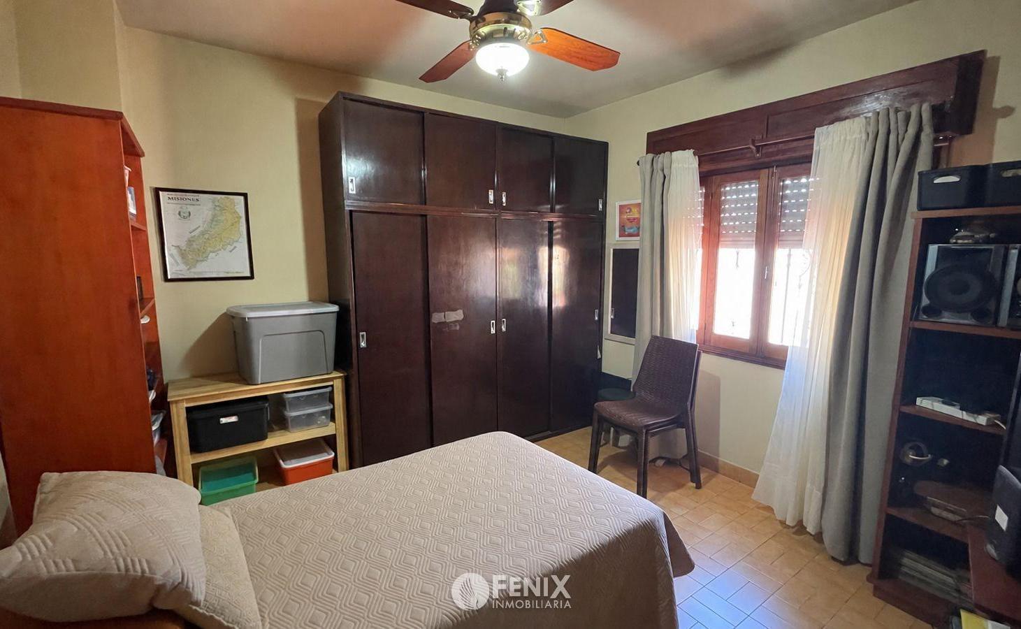 Foto de CASA CÉNTRICA EN VENTA DE 2 DORMITORIOS CON COCHERA (CF1406), imagen 4