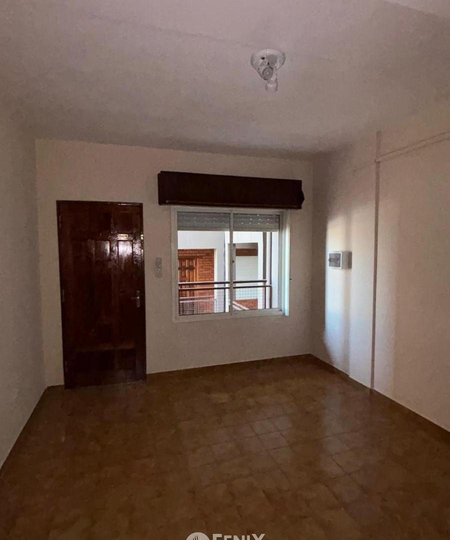 Foto de DFA433 - DEPARTAMENTO - 1 DORMITORIO - CALLE BARRUFALDI, imagen 2
