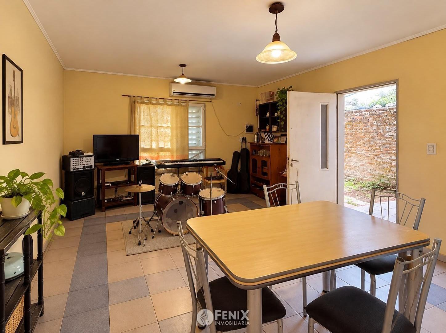 Foto de CASA EN VENTA DE 2 DORMITORIOS - ITAMBÉ MINÍ (CF1423), imagen 1