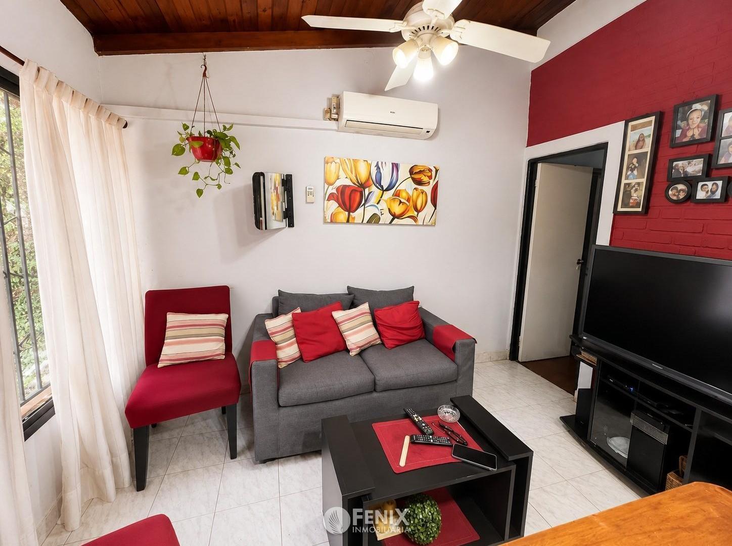 Foto de CASA EN VENTA DE 3 DORMITORIOS - AV. ALMTE. BROWN Y SAN MARTÍN - AMPLIO, imagen 4