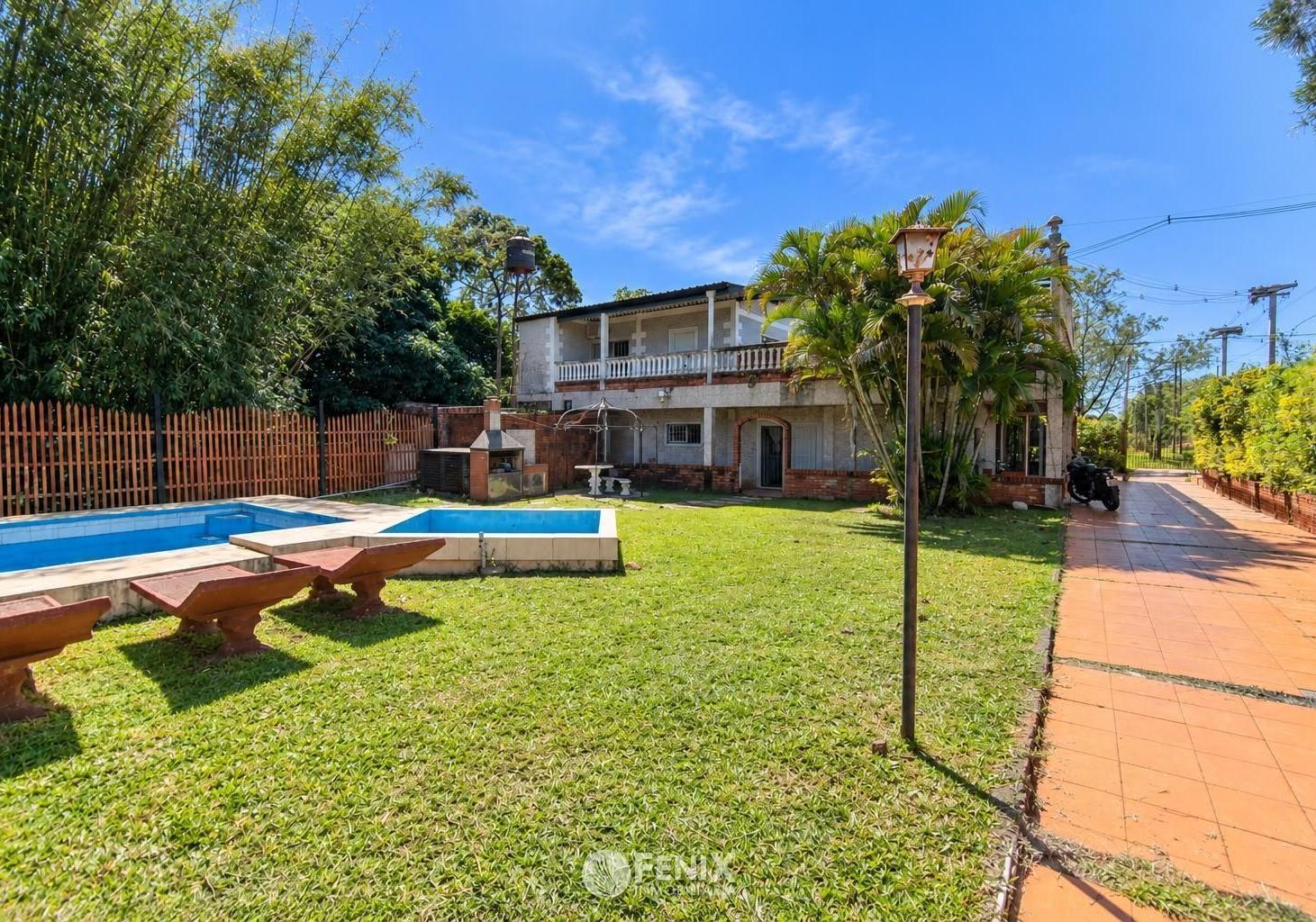 Foto de CASA EN VENTA EN ESQUINA DE 4 DORMITORIOS - ITAEMBÉ MINÍ (CF1424), imagen 1