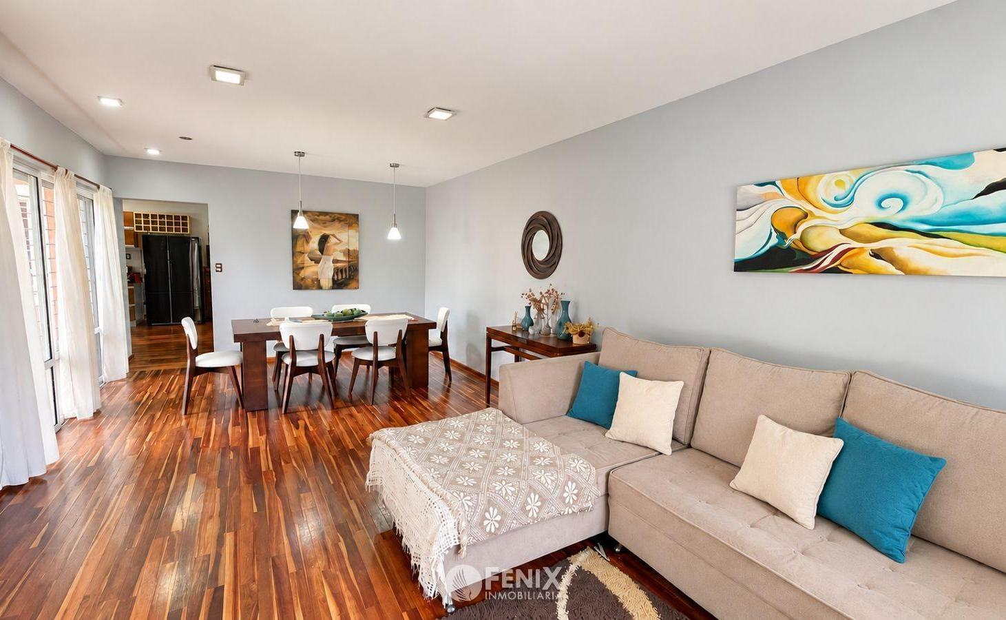 Foto de CASA EN VENTA DE 3 DORMITORIOS - BARRIO ALTA GRACIA - DOS PLANTAS, imagen 4