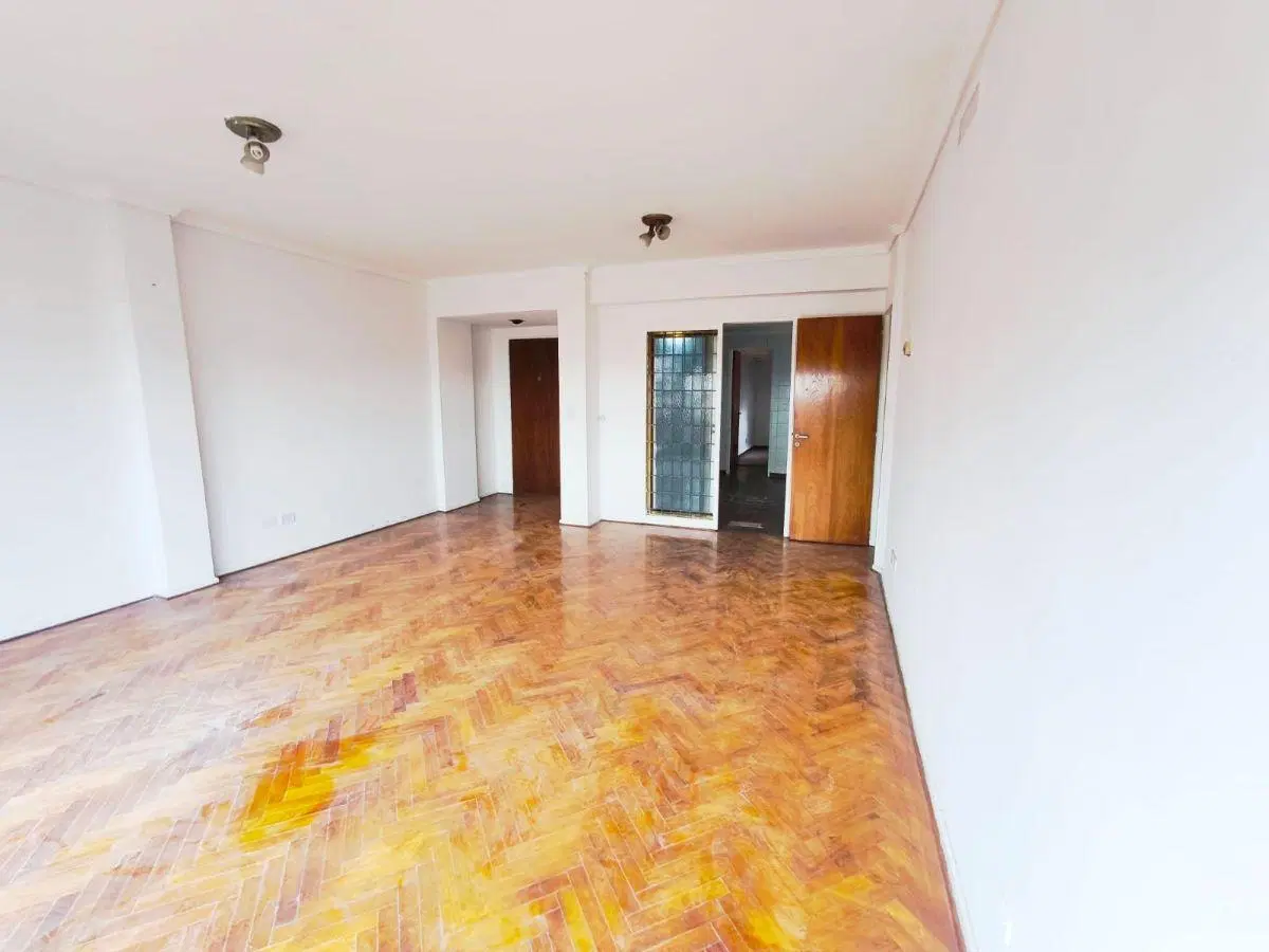Recoleta Avenida Las Heras 2000 excelente semipiso al fte 3 amb balcón terraza 5
