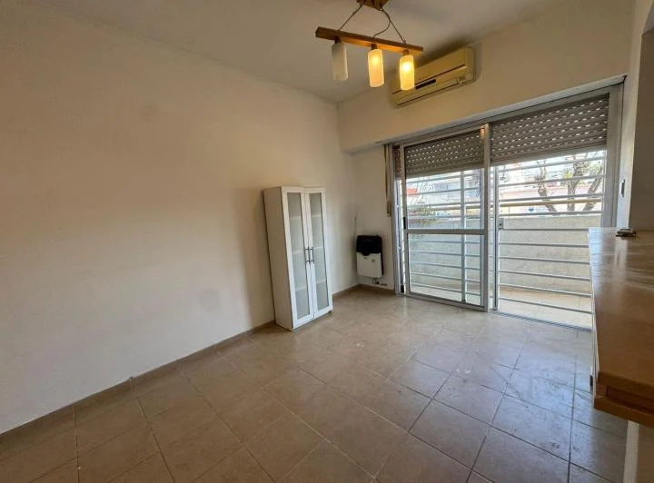 Departamento de dos dormitorios en alquiler en La Plata 4