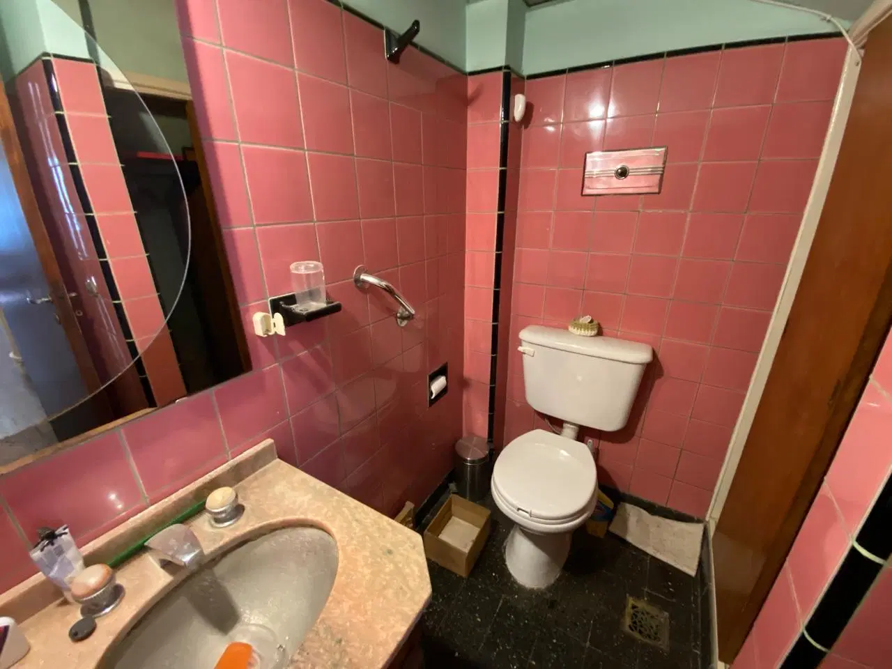 Casa de tres dormitorios en alquiler La Plata cochera patio sin expensas 5