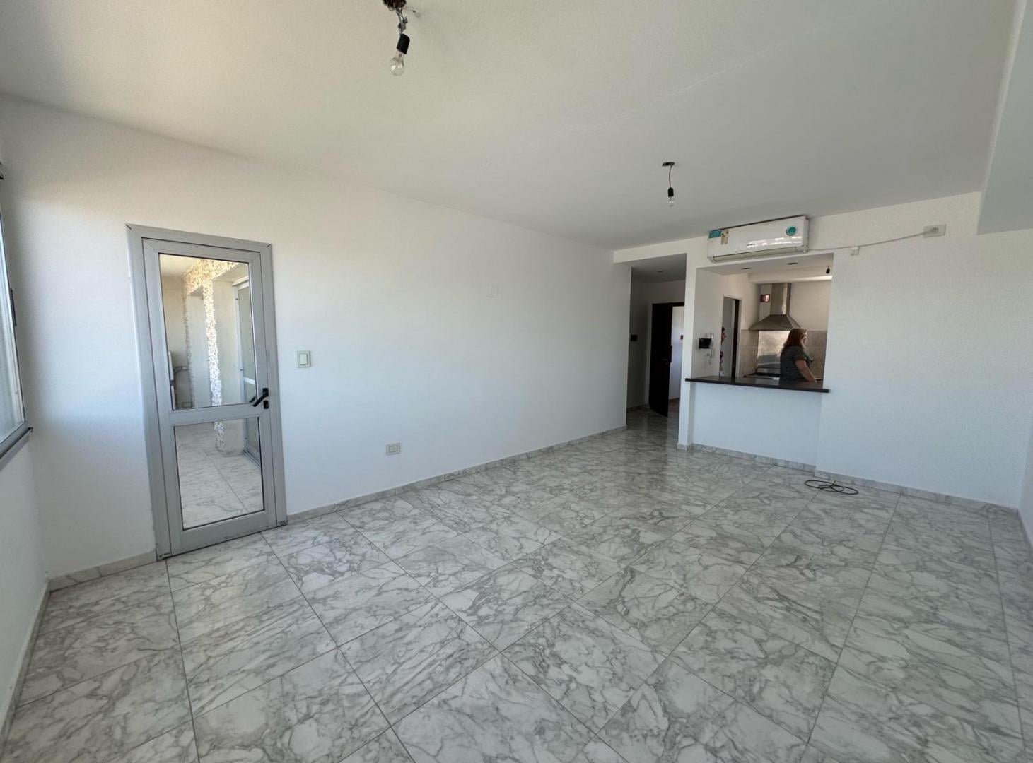 Foto de Hermoso departamento de dos dormitorios en alquiler - La Plata, imagen 4