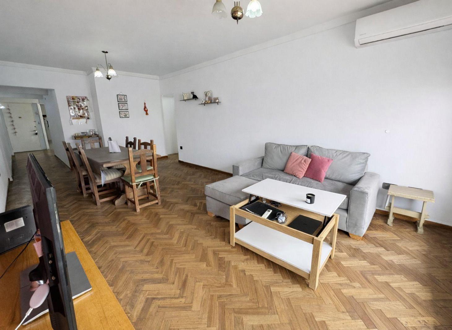 Foto de Departamento 4 dormitorios y cochera- Microcentro, imagen 3