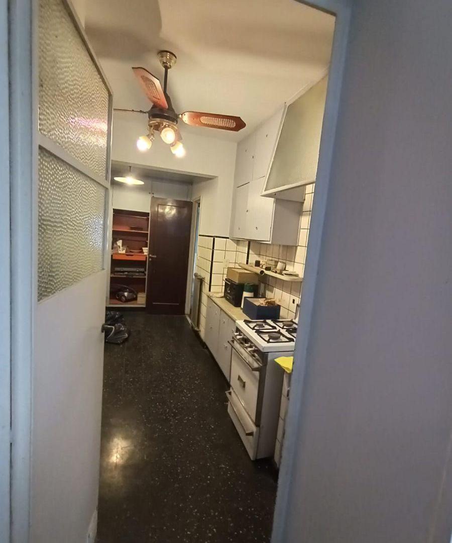 Foto de Lacroze 3311 - Depto de 5 ambientes con Balcon Frances - 108 m2 - Bajas, imagen 2