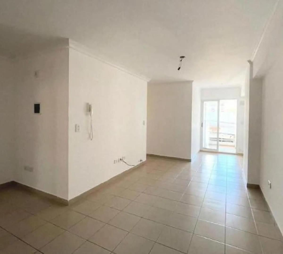 Foto de 1 dormitorio en Venta - Alsina 1300, imagen 3