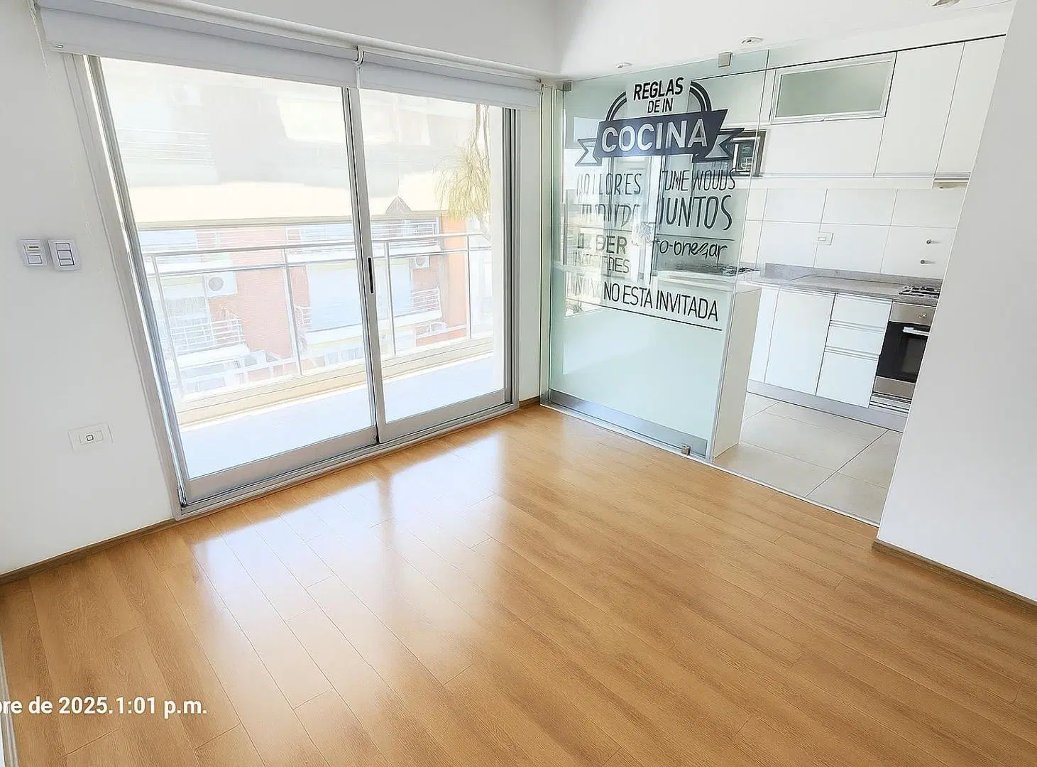 ¡En la mejor zona de Rosario! Moderno, 2 baños completos. 2