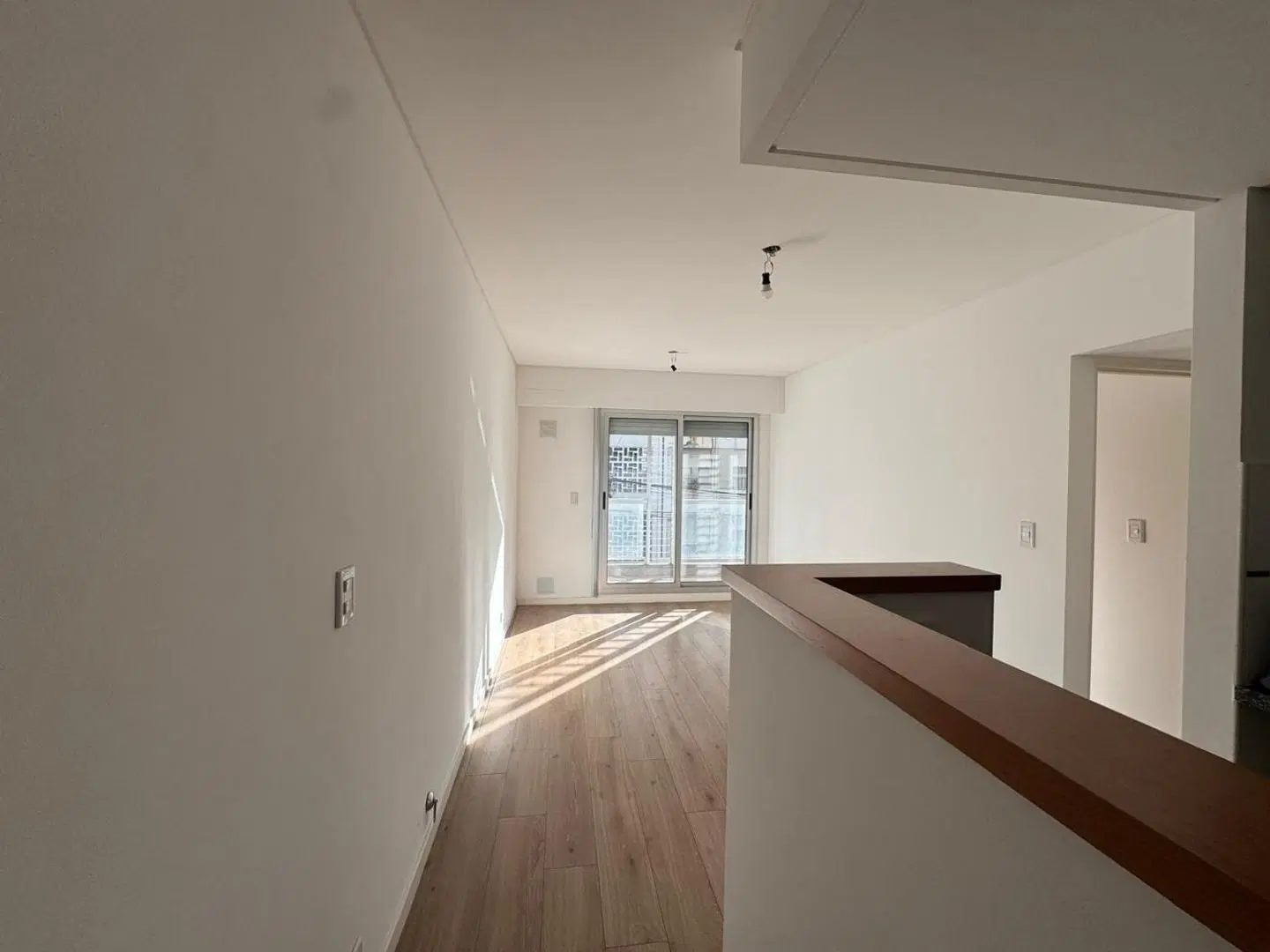Paraguay esquina Urquiza - Una habitación 5