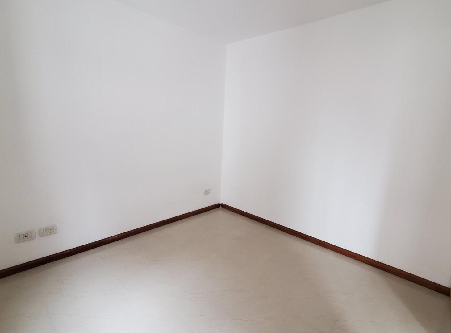 Foto de DEPARTAMENTO DE PASILLO - UN DORMITORIO, imagen 3