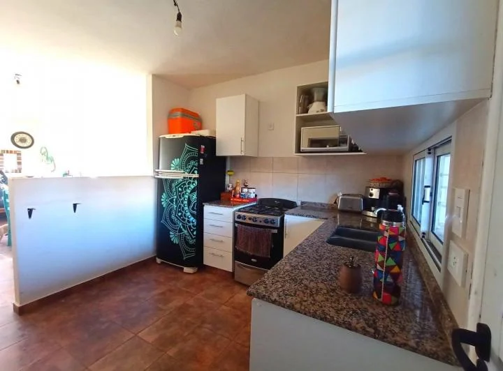 CASA 3 DORMITORIOS   FUNES CITY 4