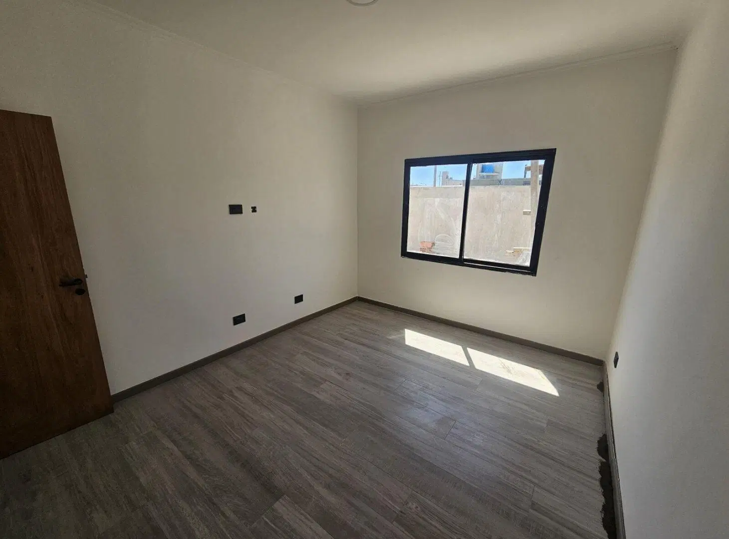 CASA 2 DORMITORIOS CON PISCINA 4