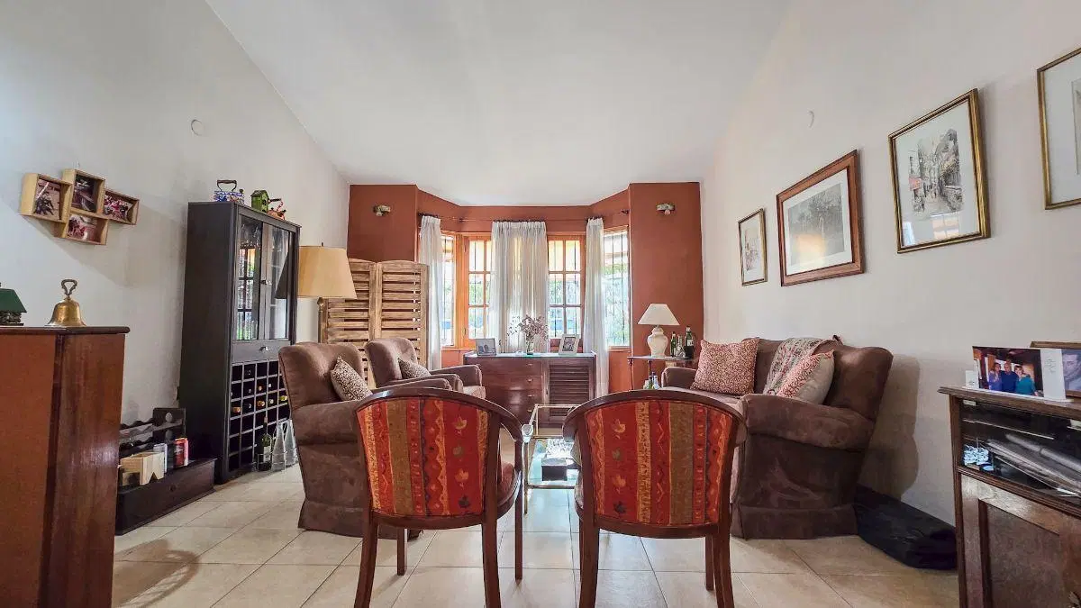 Bajo Palermo Casa en venta 3dormitorios baño en suite piscina/asador cochera doble 4