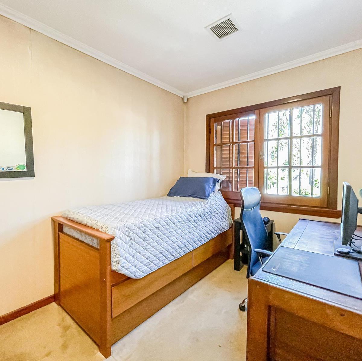 Casa en Venta - La Plata 4