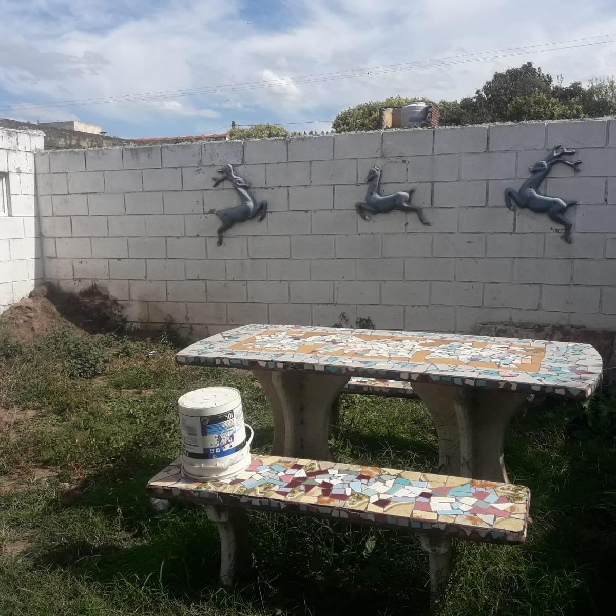 Barrio Santa Cecilia Vendo Casa de 2 Dorm. 2 Baños 2