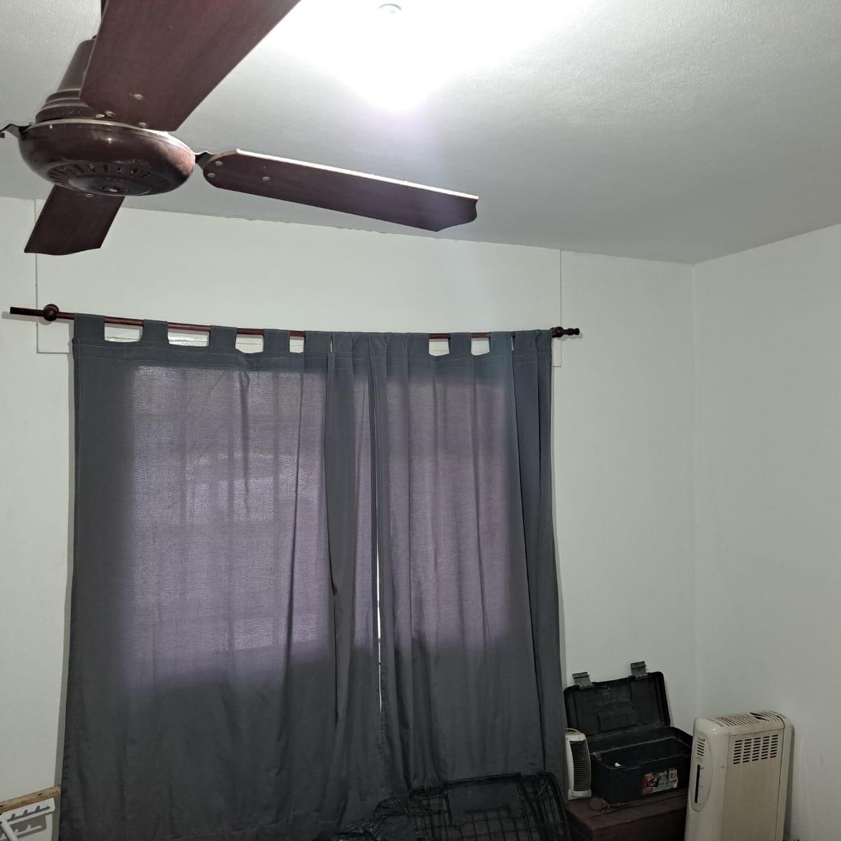 Vendo Casa Barrio Santa Cecilia de 4 Dorm. 2 Baños 1
