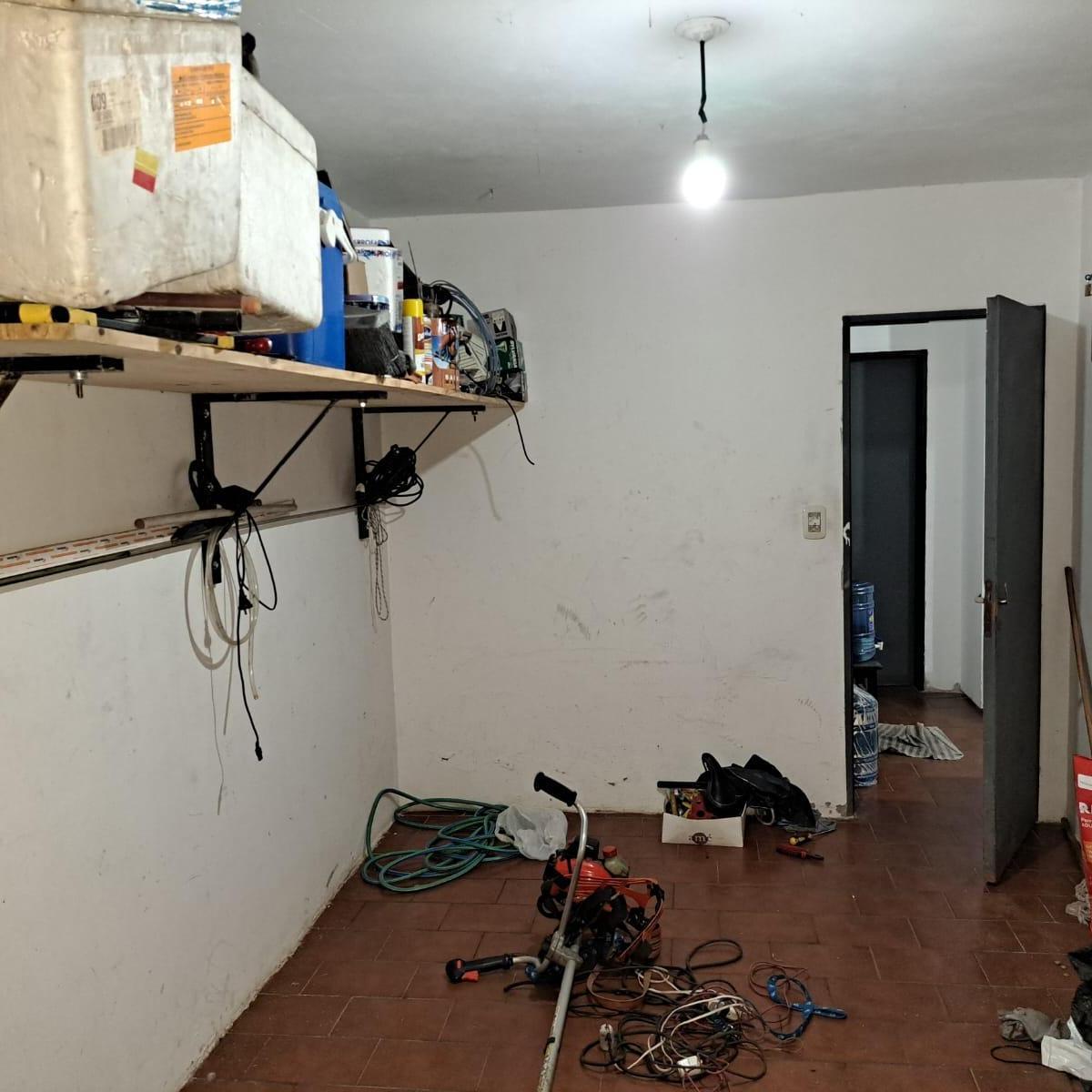 Vendo Casa Barrio Santa Cecilia de 4 Dorm. 2 Baños 4