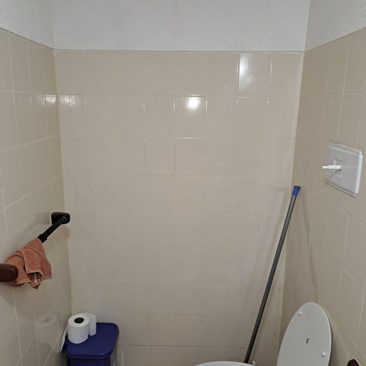 Vendo Casa Barrio Santa Cecilia de 4 Dorm. 2 Baños 5