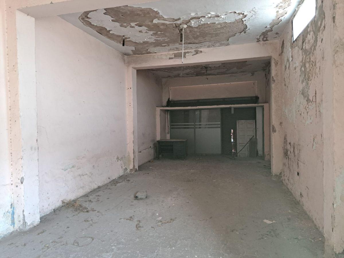 Foto de VENDO CASA A DEMOLER PARA EDIFICIO O GALPÓN, imagen 2