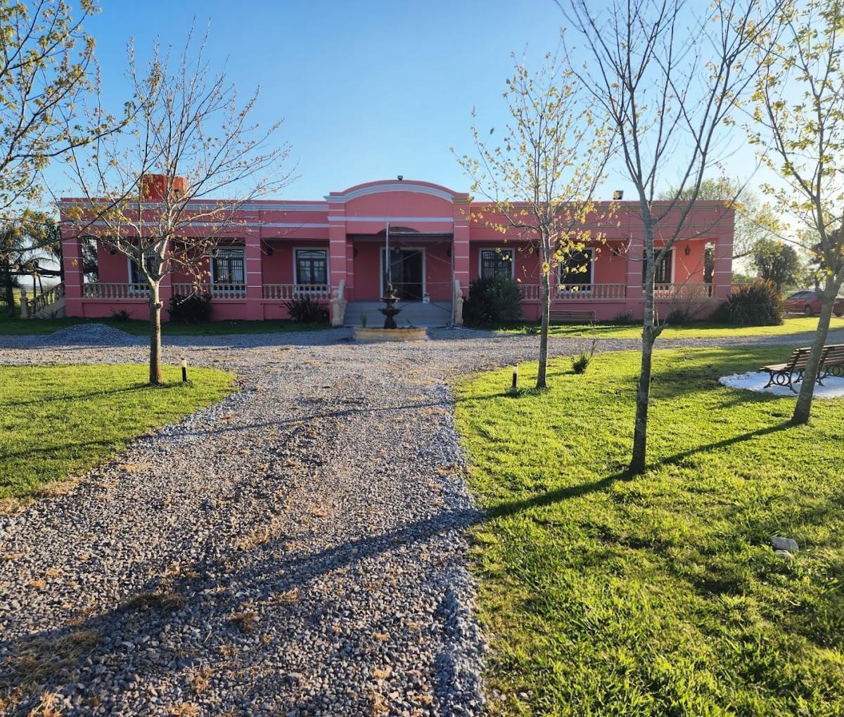 Venta Casa de Campo - Hotel - Clínica - Hospedaje - Residencial - Estética - Usos Múltiples - 10 Hab 2