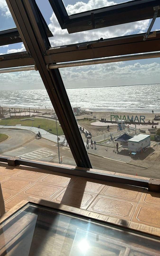 Foto de Vista Plena al Mar en el Corazón de Pinamar – 2 Ambientes con Cochera, imagen 1