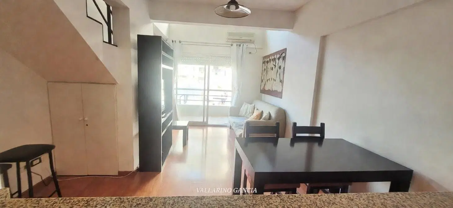Departamento super luminoso tipo duplex 4