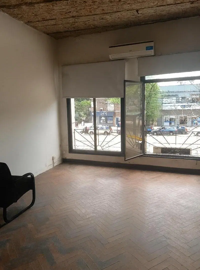 Of en 1° sobre Z/ Comercial de Alta Demanda - Ideal para Negocios y Profesion S/exp 1