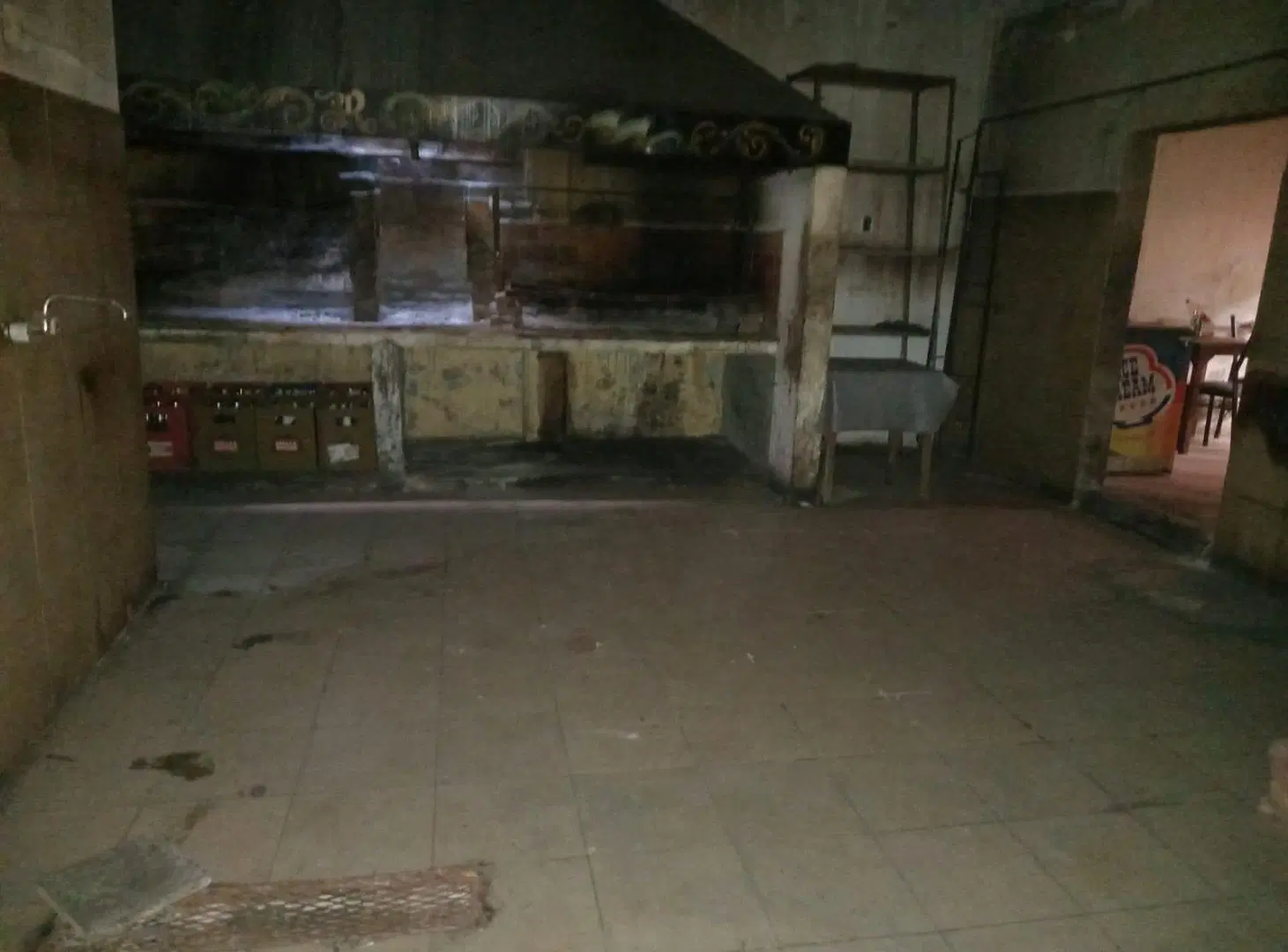 Local apto parrilla  salida a 2 calles 2