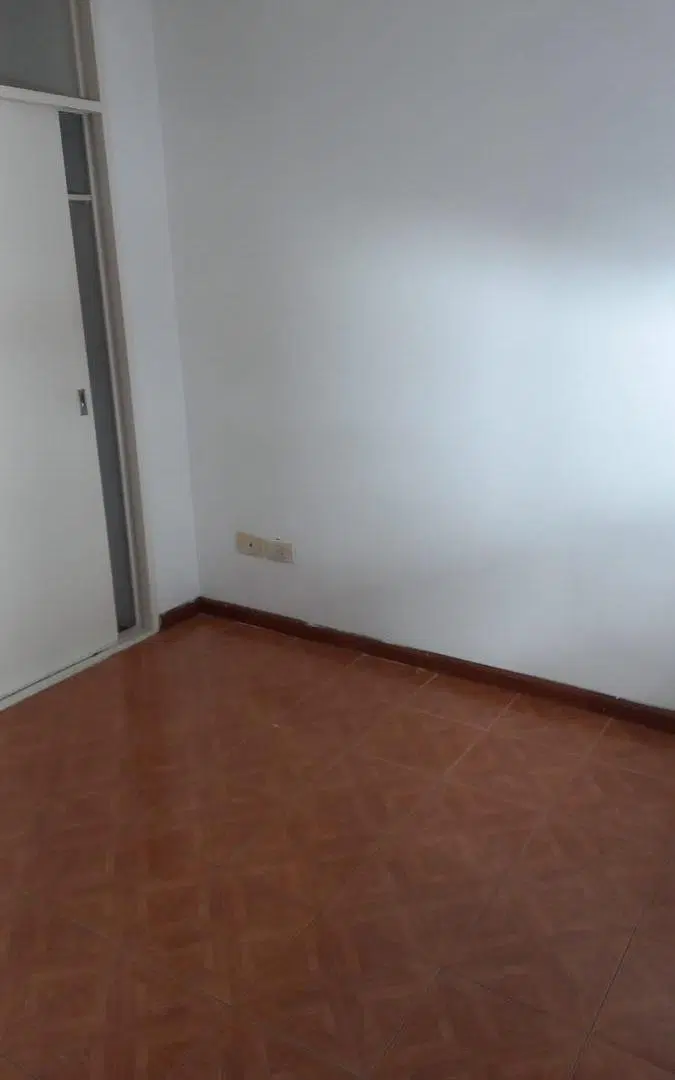 Departamento 1 piso por escalera bajas expensas 5