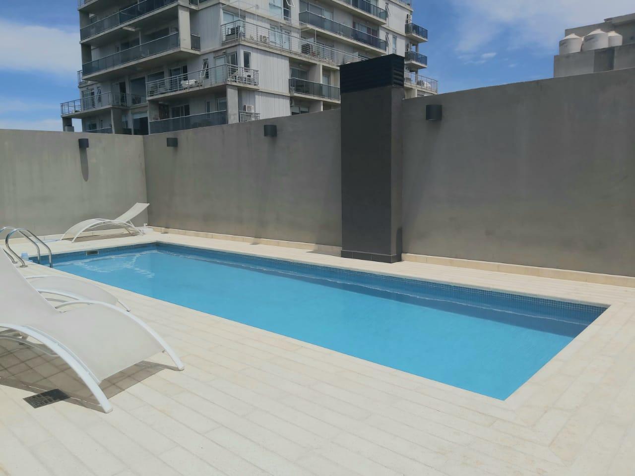 Foto de ALQUILER CON PATIO PROPIO COCHERA BAULERA PISCINA SUM PARRILLA, imagen 1