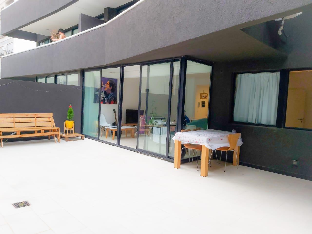 Foto de ALQUILER CON PATIO PROPIO COCHERA BAULERA PISCINA SUM PARRILLA, imagen 3