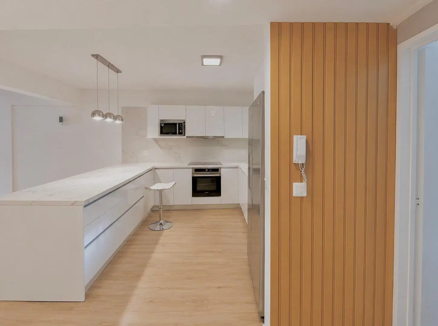 DUPLEX 5 Amb C/2 Cocheras, y Amenities, a pasos de MAIPU Vicente López 2